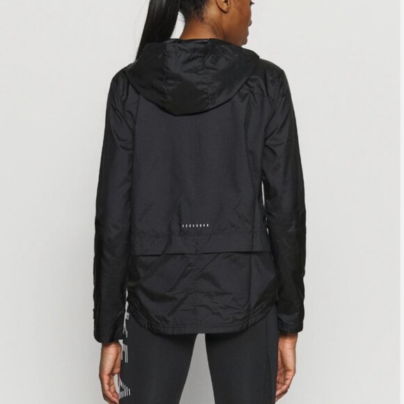 Nike Performance Essential Running jacket - Black- SIZE Medium - Picture 3 of 11